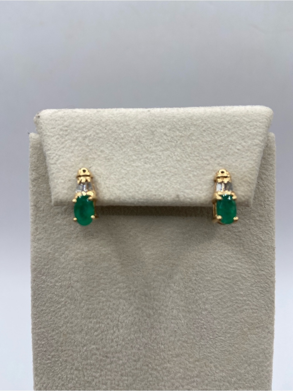14K Yellow Gold 1.5 CT Green Emerald Diamond Baguette Drop Stud Earrings Classic